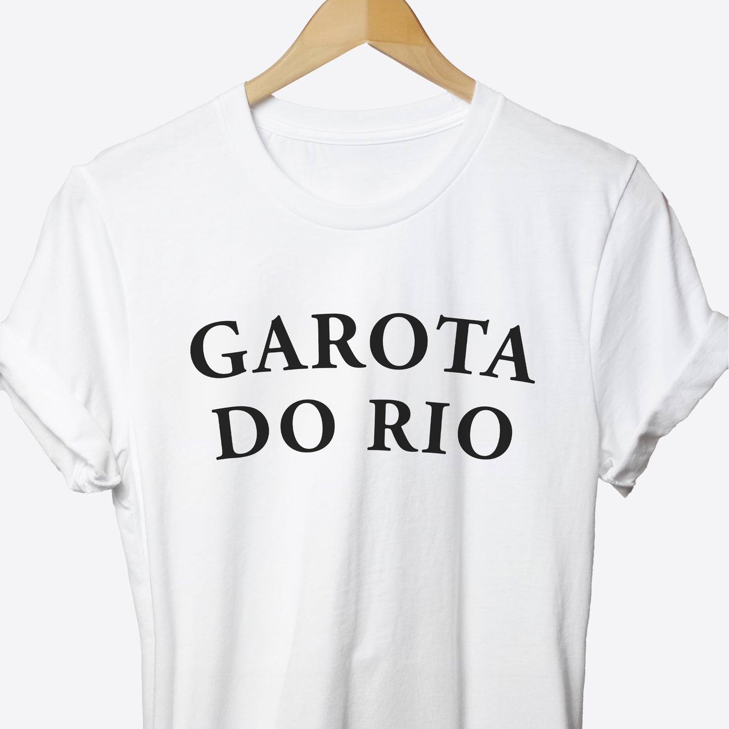 Garota Do Rio (Girl from Rio) Cotton T-Shirt, White