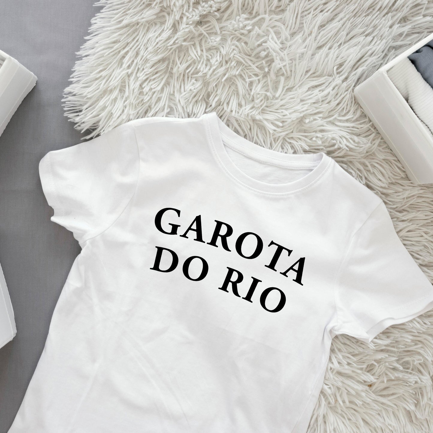 Garota Do Rio (Girl from Rio) Cotton T-Shirt, White