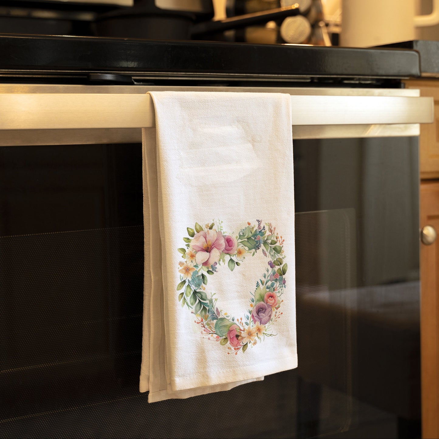 Valentine's Day Kitchen Towel, Floral Heart Wreath Decor, Flowers Kitchen Decor, Valentine's Day Flour Sack Kitchen Towel, Gift for Mom